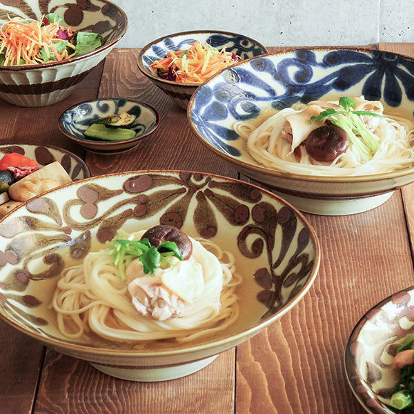 Ryukyukarakusa Wide and Shallow Noodle Bowls Set of 2 - Blue