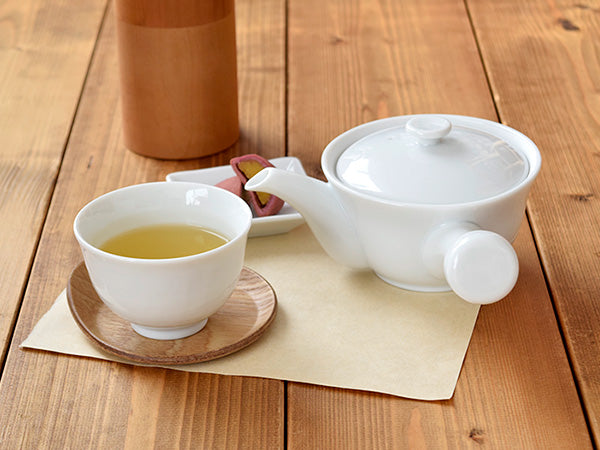 STUDIO BASIC Original Japanese Teapot with Infuser - White