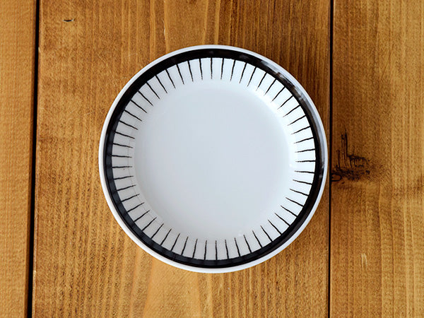 Estmarc Assorted Mini Plates Set of 4 - White