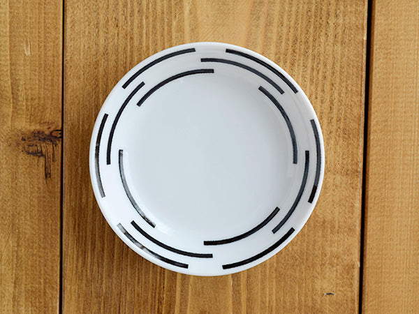 Estmarc Assorted Mini Plates Set of 4 - White