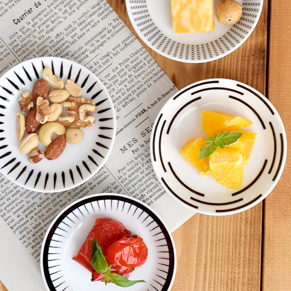 Estmarc Assorted Mini Plates Set of 4 - White
