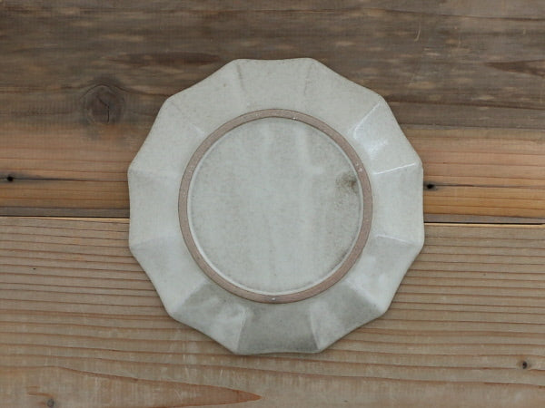 Rinka Handmade 5.7" Ceramic Plates Set of 2 - Beige