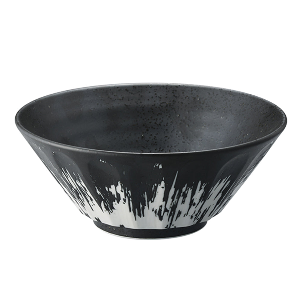 Large 50 oz Ramen, Donburi Bowl Black with Artistic White Paint Scraped-Style (Shinogi) 6.8