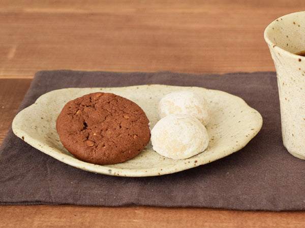 Asymmetrical Round Plate Set of 4 -  - Nasiji