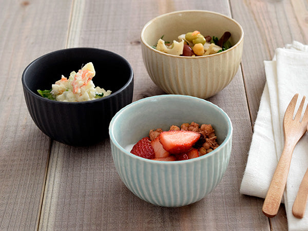 Tokusa Small Ceramic Appetizer Bowls Set of 3 - Assorted Colors