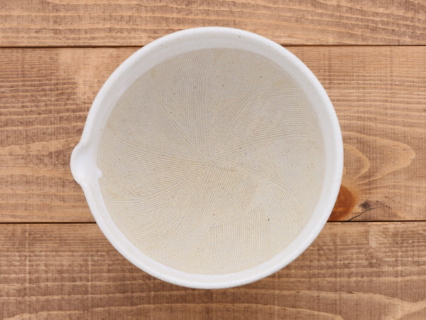 Ceramic Mortar (Suribachi) with Spout 7.7 inches Handmade White Karatsu
