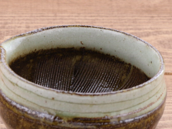 Ceramic Mortar & Pestle Set (Suribachi & Surikogi) with Spout 3.9 inches Handmade Traditional Style Small