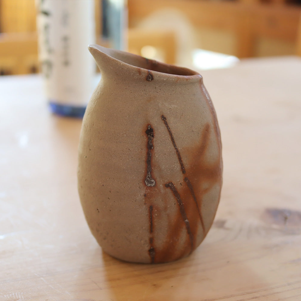 Ogawa Kiln 18.6 oz Tokkuri Sake Bottle with Spout Jumon Pottery
