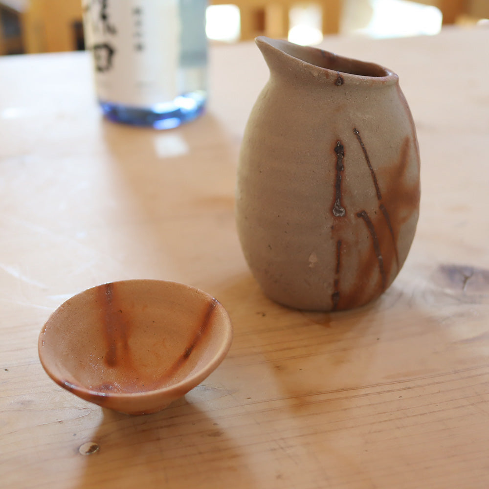 Ogawa Kiln 18.6 oz Tokkuri Sake Bottle with Spout and Sake Cup Jumon Pottery