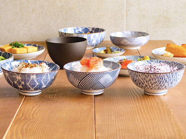 Nijimi Sometsuke Blue Rice Bowls with Chopsticks Set of 2 - Hishimon