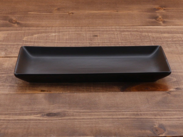 LAPIS 7.9" Black Rectangular Plates Set of 3