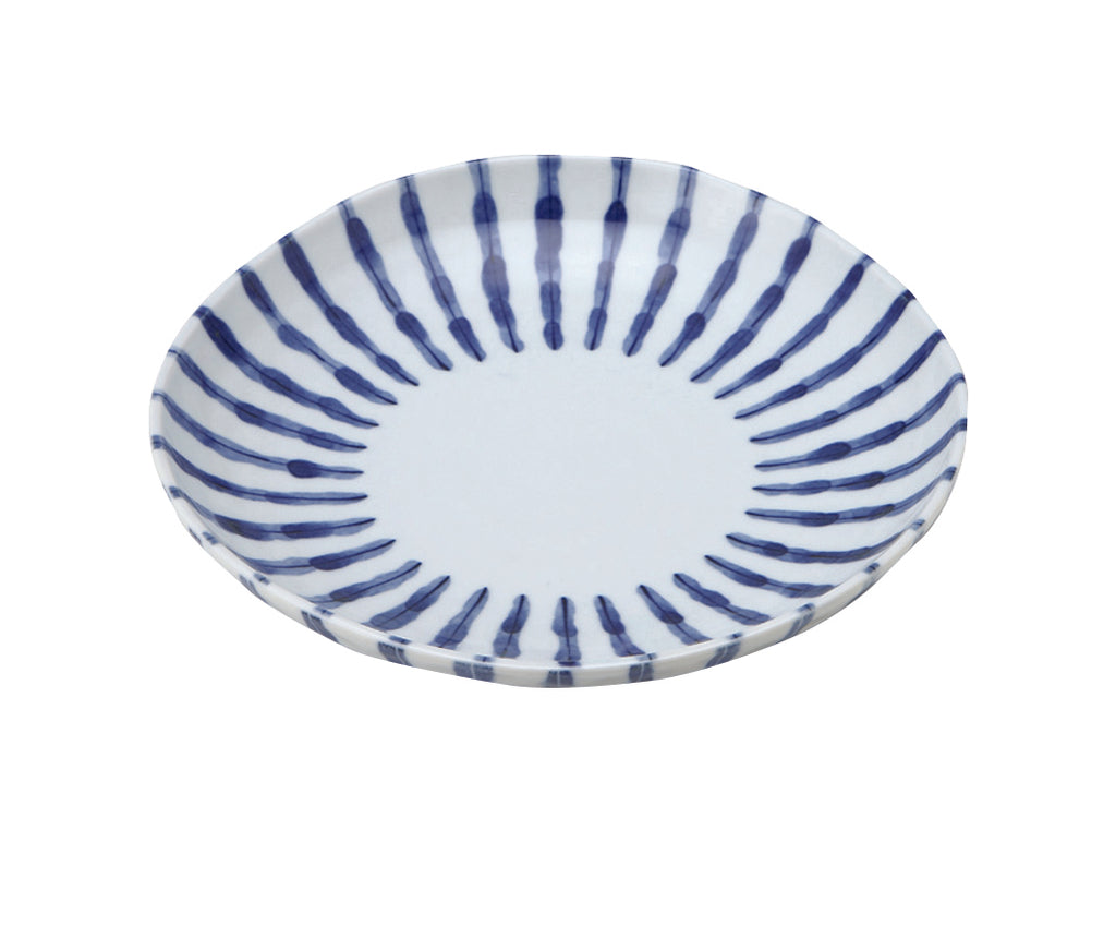 Dami-Tokusa Blue and White Triangular Bowl
