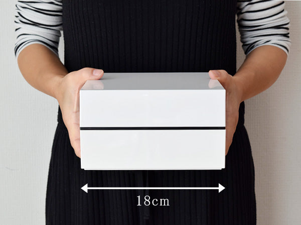 2-Tiered White Square Jubako Box with 4 Sets of Chopsticks