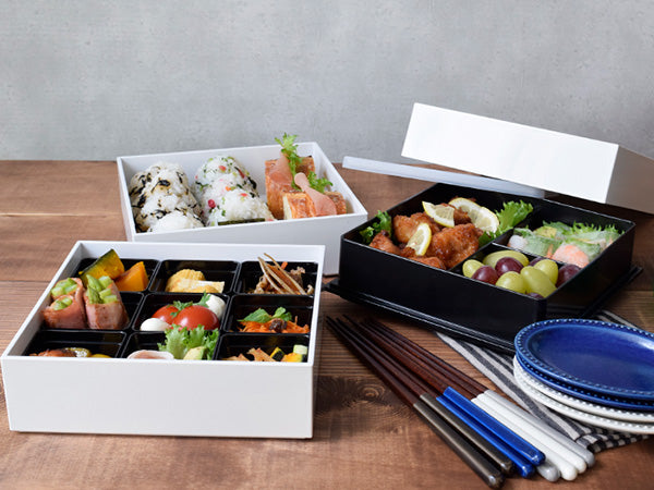 3-Tiered White Square Jubako Box with 4 Sets of Chopsticks