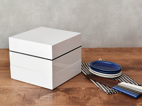 3-Tiered White Square Jubako Box with 4 Sets of Chopsticks