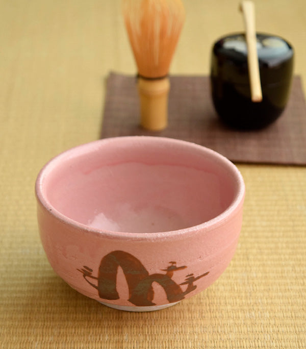 Authentic 17.5 oz Pottery Matcha Tea Cup Chubby Body Pink Penetration (Cracking) Design  Handmade Comes in a Box