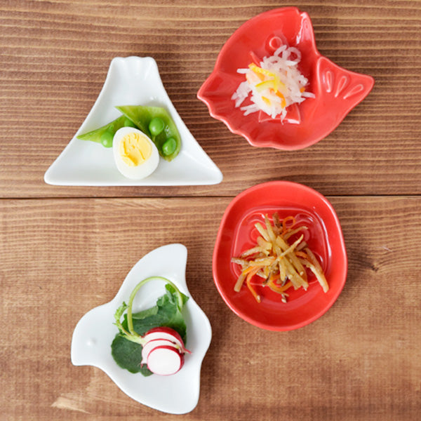 Kohaku Mamezara Lucky Charm Red/White Condiment Dishes Set of 4 - Assorted Designs