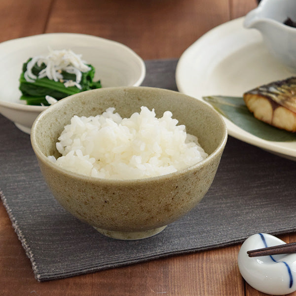 4.3" Assorted Rice Bowls with Chopsticks Set of 4