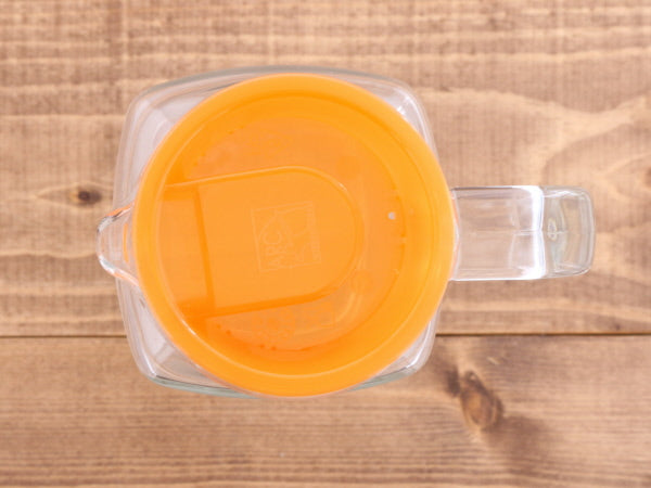 37 oz Glass Pitcher with Lid and Spout